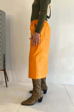 1972 DesaLeather Shorts - Apricot -Drape Hut Sales Store 1972 Desa Leather Shorts Apricot 20221027193221