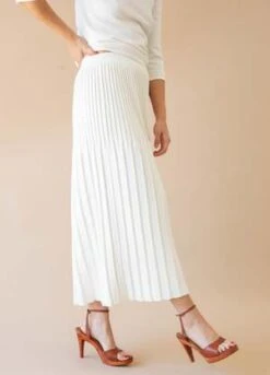 Ali GoldenKnit Pleated Midi Skirt - Bone -Drape Hut Sales Store Ali Golden Knit Pleated Midi Skirt 20230920124813 3