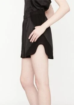 BERENIKSHINY/MATTE SHORTS - Black -Drape Hut Sales Store Berenik SHORTS black shiny matte 20190724162602 2