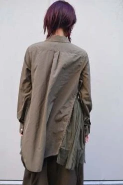 Comme Des Garcons Comme Des GarçonsBlouse - Khaki -Drape Hut Sales Store Comme des Garons Comme des Garons CDGCDG Blouse RL B008 051 1 Khaki 20231101012325