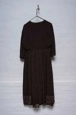 H+ Hannoh WesselH+ Hannoh Wessel Danita Crepe Dress - Sepia -Drape Hut Sales Store Danita Crepe Dress Sepia 20230924203526 1