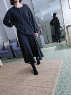 Extreme CashmereEXTREME CASHMERE N313 TWIRL SKIRT - SHADOW -Drape Hut Sales Store EXTREME CASHMERE N 313 TWIRL SKIRT IN SHADOW 20231027033937 2