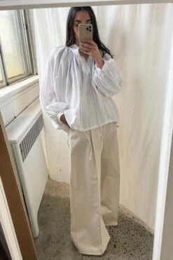 Eliza FaulknerShakespeare Top - White Linen -Drape Hut Sales Store Eliza Faulkner Shakespeare Top White Linen 20220519202849 1