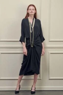 A MenteA Mente Front Tie Midi Dress