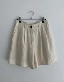 KAMPERETTHenri Short - Ivory -Drape Hut Sales Store Kamperett Henri Short Ivory 20230712201618