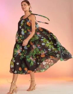 CYNTHIA ROWLEYLayla Linen Halter Dress -Drape Hut Sales Store Layla Linen Halter Dress 20230328225031 2