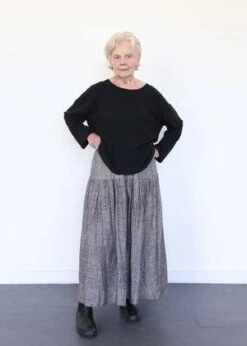 ICHI ANTIQUITESLinen Dobby Skirt - Black -Drape Hut Sales Store Linen Dobby Skirt Black 20231012182524 1