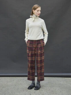 Maison De InesCheck Pintuck Slacks - Burgundy Check -Drape Hut Sales Store Maison De Ines Check Pintuck Slacks Burgundy Check 20231014085458