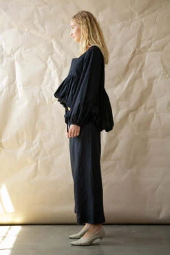Juliette FabbriMaja Balloon Top - Black -Drape Hut Sales Store Maja Balloon Top in Black 20231005000218