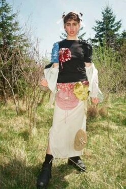 J.KimPOUCH FLOWER SKIRT