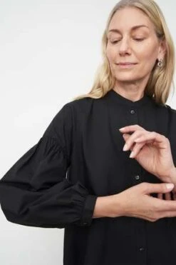 KowtowPatti Shirt -Drape Hut Sales Store Patti Shirt 20230908004552 2