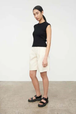 KowtowRib Knit Tee - Black -Drape Hut Sales Store Rib Knit Tee Black 20231102025431 1