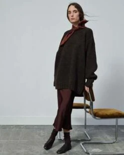 SoeurFever Skirt - Aubergine -Drape Hut Sales Store SOEUR Fever Skirt in Aubergine 20231004232944 1