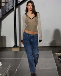 Paloma WoolTorrentbo Open Collar Top - Grey 9 Paloma WoolTorrentbo Open Collar Top - Grey -Drape Hut Sales Store TORRENTBO Open Collar Top Grey 20231014190125