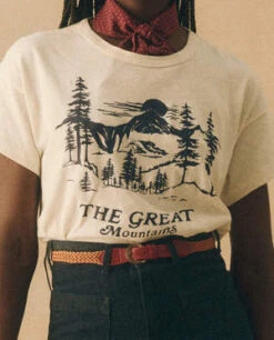 The Great.The Boxy Crew W/ Snowdrift Graphic - Washed White -Drape Hut Sales Store The Great The Boxy Crew w Snowdrift Graphic Washed White 20231026015721