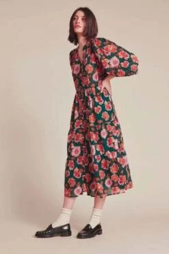 TrovataSylvie Dress - Carnation Print